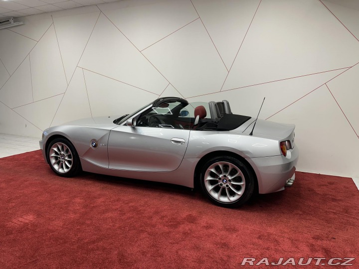 BMW Z4 2.2 HardTop*NAVI*KŮŽE*KOM 2004
