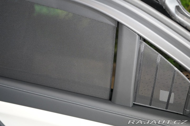 BMW 7 M760e*GRAN LUSSO*B&W* 2025