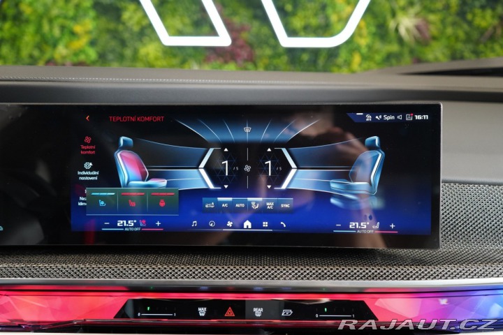 BMW 7 M760e*GRAN LUSSO*B&W* 2025