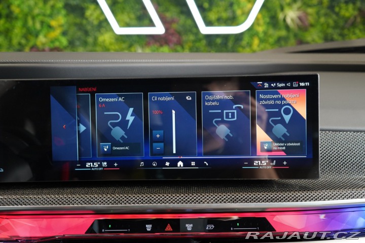 BMW 7 M760e*GRAN LUSSO*B&W* 2025