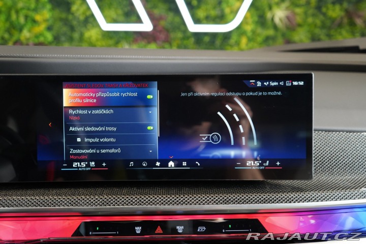 BMW 7 M760e*GRAN LUSSO*B&W* 2025