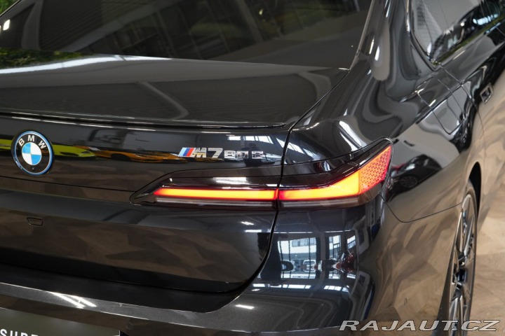 BMW 7 M760e*GRAN LUSSO*B&W* 2025