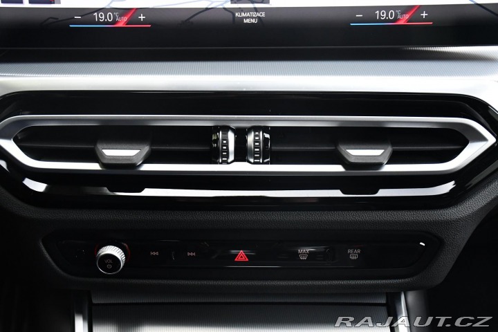 BMW 3 320D xDrive M-SPORT ČR 1. 2023