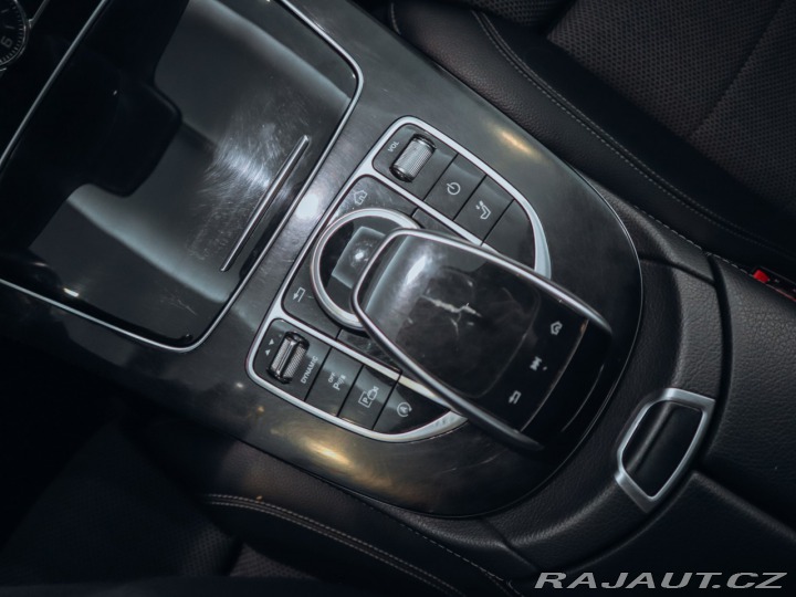 Mercedes-Benz E E 220d 4MATIC Avantgarde 2018