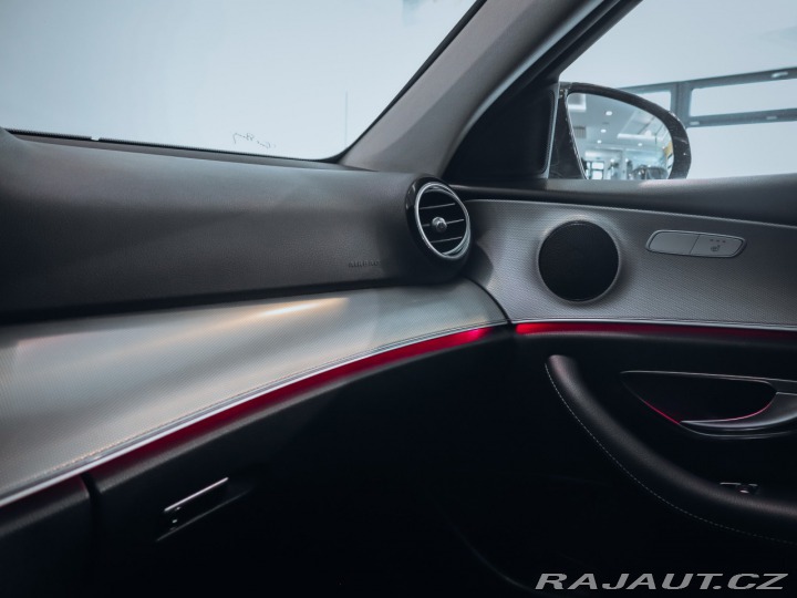 Mercedes-Benz E E 220d 4MATIC Avantgarde 2018