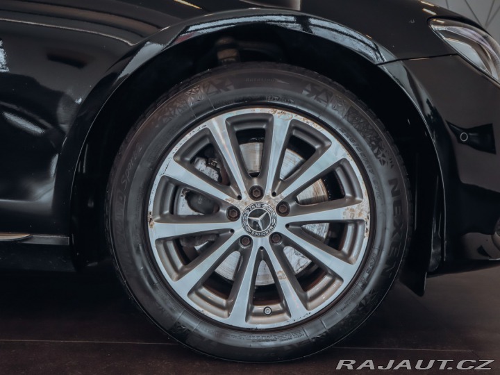 Mercedes-Benz E E 220d 4MATIC Avantgarde 2018