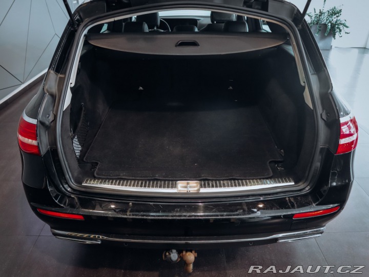 Mercedes-Benz E E 220d 4MATIC Avantgarde 2018