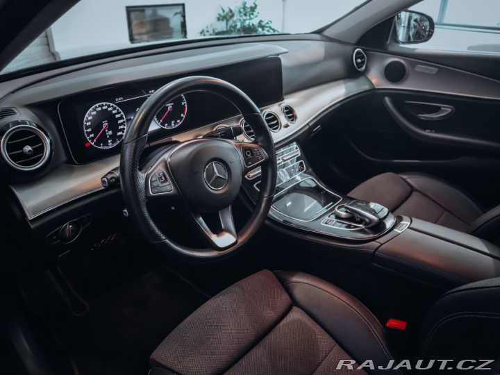 Mercedes-Benz E E 220d 4MATIC Avantgarde 2018