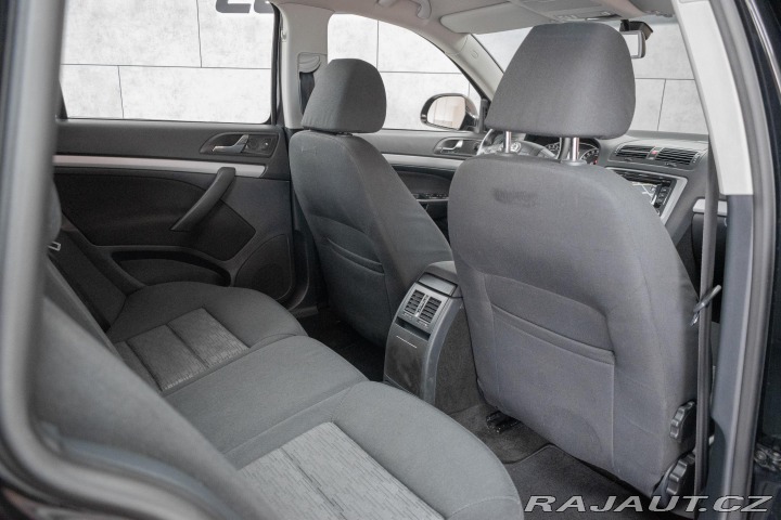 Škoda Octavia 1.6 TDI 77kW AMBITION *KL 2012