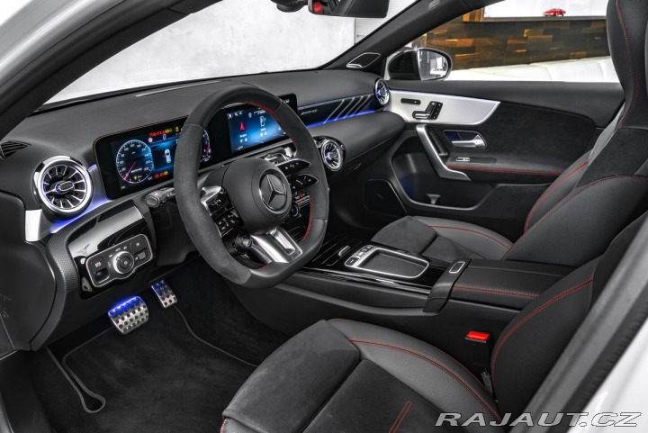 Mercedes-Benz A S AMG Plus 2025