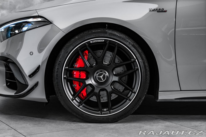 Mercedes-Benz A S AMG Plus 2025