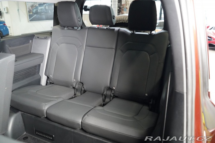 Land Rover Defender D300*130*FIRST-EDITION*TA 2024