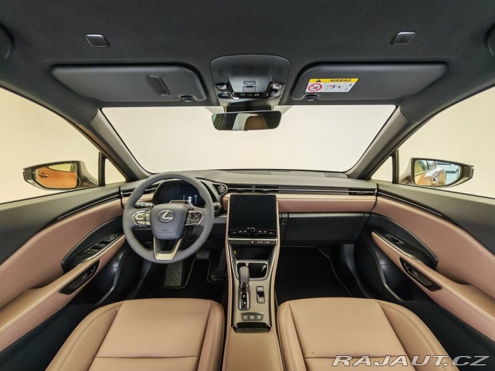 Lexus Ostatní modely LBX Elegant TECH 2026