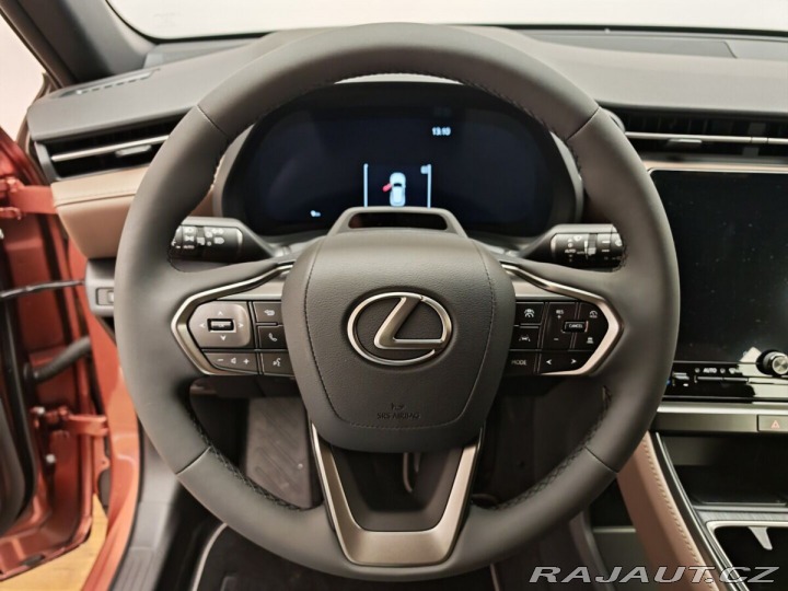 Lexus Ostatní modely LBX Elegant TECH 2026