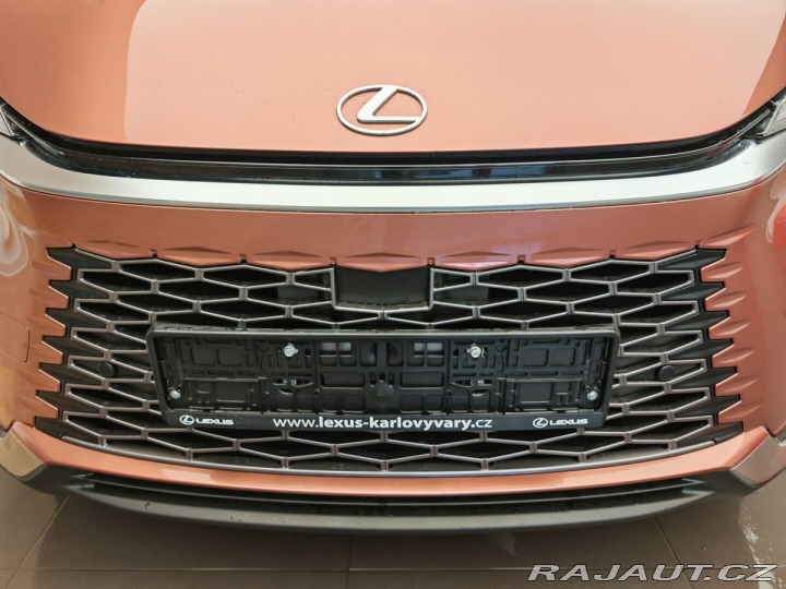 Lexus Ostatní modely LBX Elegant TECH 2026