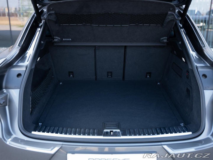 Porsche Cayenne Turbo 2019