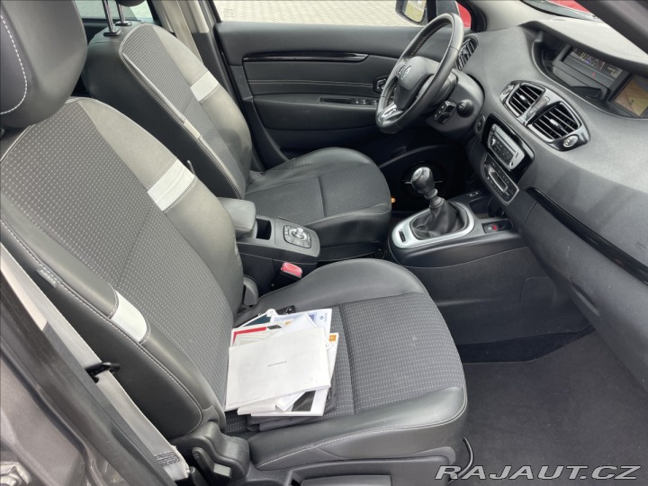 Renault Grand Scénic 1,2 TCe 97kw BOSE, GPS, o 2013