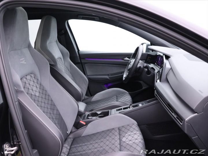 Volkswagen Golf 2,0 TDI DSG R-line Virtua 2022