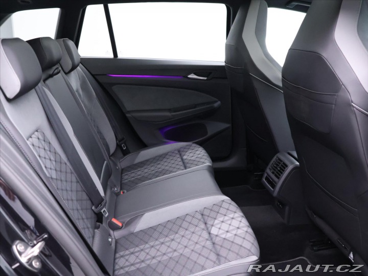 Volkswagen Golf 2,0 TDI DSG R-line Virtua 2022