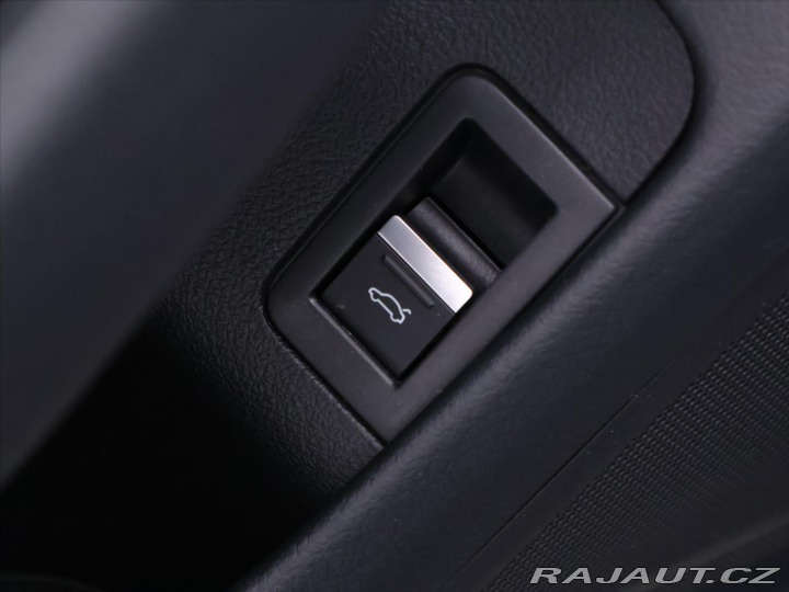 Audi A6 3,0 TDI 180kW quattro S-t 2021