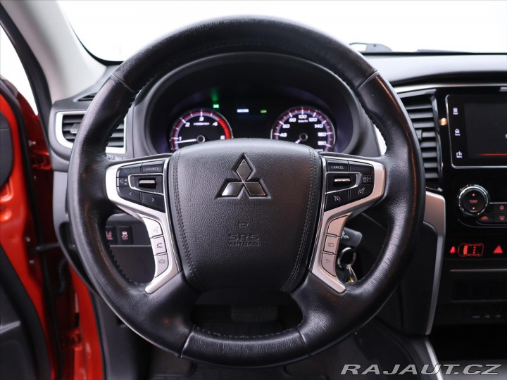 Mitsubishi L200 2,3 DI-D 110kW 4WD Double 2019