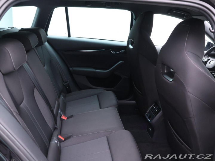 Škoda Octavia 2,0 TDI 110kW DSG Sportli 2023