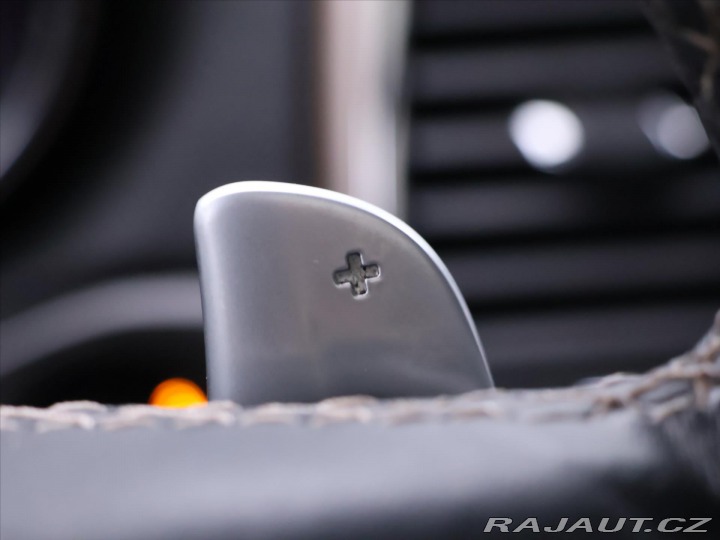 Jeep Grand Cherokee 3,0 CRDI 184KW CZ Overlan 2014