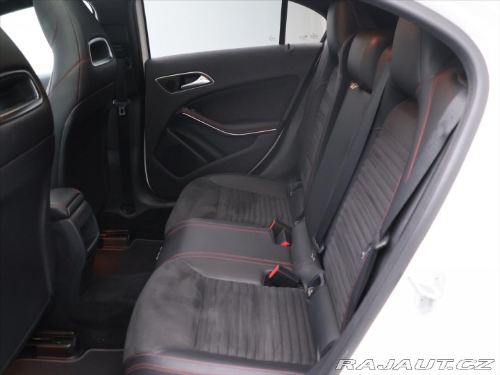 Mercedes-Benz A 1,6 200i Aut. AMG Prestig 2013