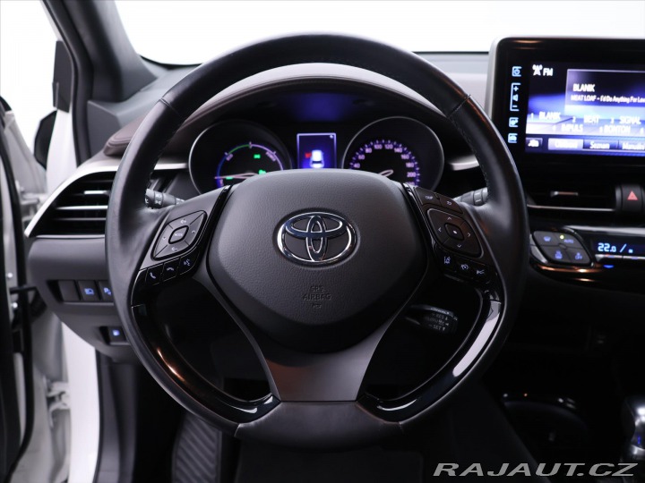 Toyota C-HR 1,8 E-CVT Executive CZ 2017