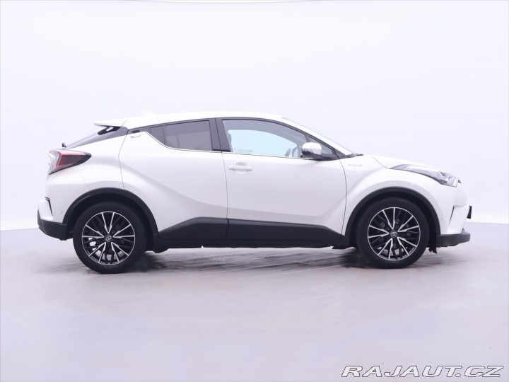 Toyota C-HR 1,8 E-CVT Executive CZ 2017