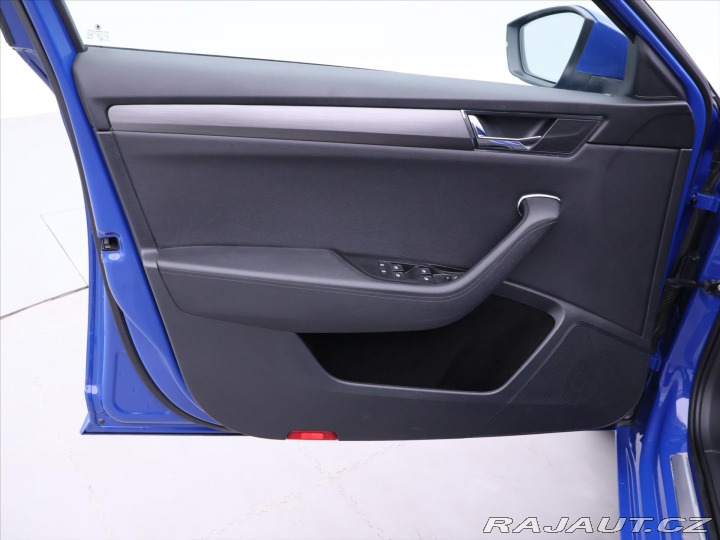 Škoda Superb 2,0 TDI 110kW DSG Style D 2021