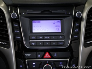 Hyundai i30 1,6 GDI 99kW Tricolor 1.m 2017
