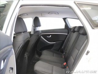 Hyundai i30 1,6 GDI 99kW Tricolor 1.m 2017