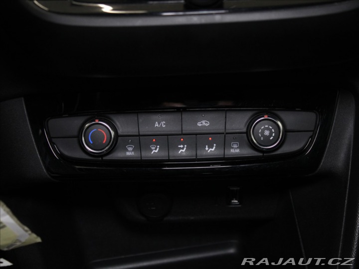 Opel Corsa 1,2 Turbo 74kW AT Výprode 2020