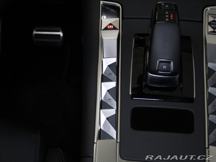 Ostatní značky Ostatní modely DS Automobiles DS7 Crossback 1,5 HDI ETOILE Focal Pano 2025