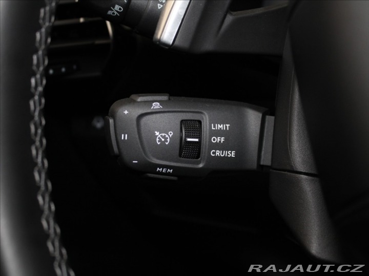 Ostatní značky Ostatní modely DS Automobiles DS7 Crossback 1,5 HDI ETOILE Focal Pano 2025