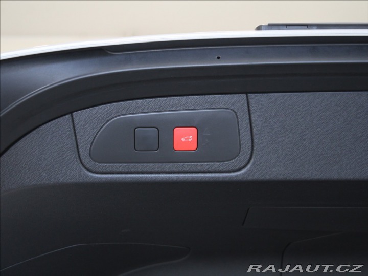 Ostatní značky Ostatní modely DS Automobiles DS7 Crossback 1,5 HDI ETOILE Focal Pano 2025