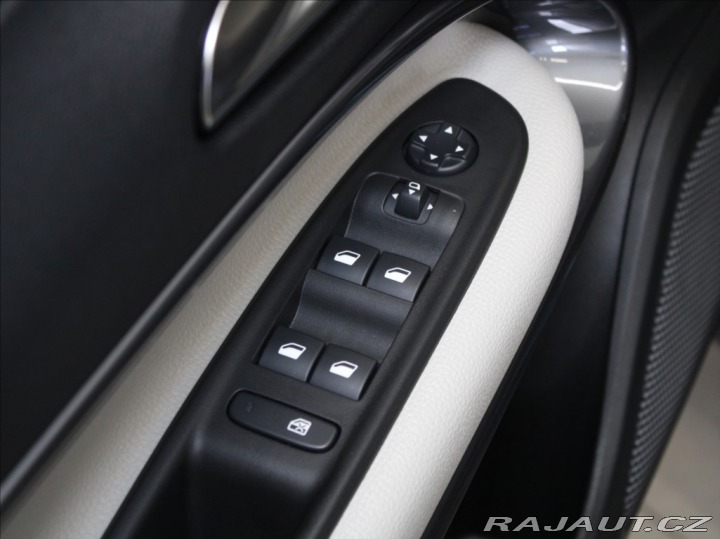 Fiat 600 1,2 Hybrid 145k.LaPrima 2 2025