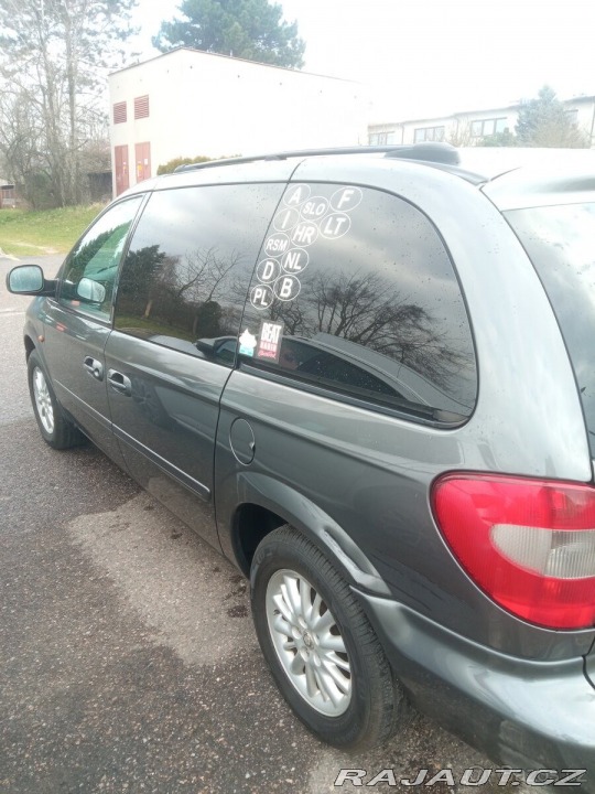 Chrysler Voyager 2,8   IV, CRD, r.v. 2005 2005