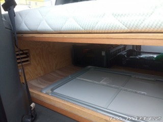 Chrysler Voyager 2,8   IV, CRD, r.v. 2005 2005