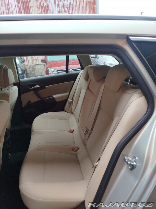 Opel Insignia 2,0 1800