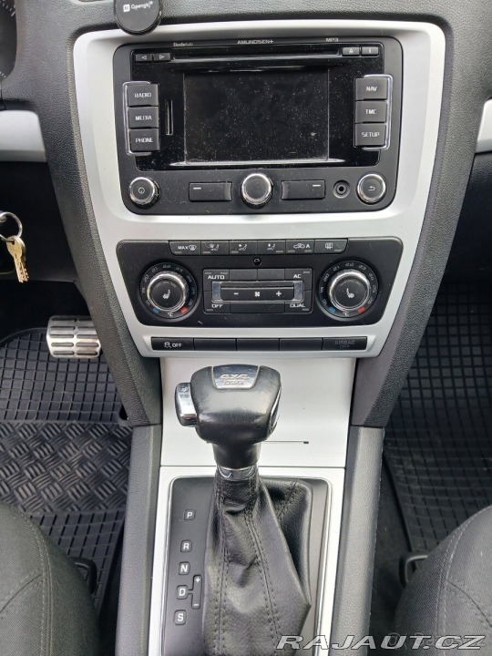 Škoda Octavia 2,0   II SCOUT TDi 1800