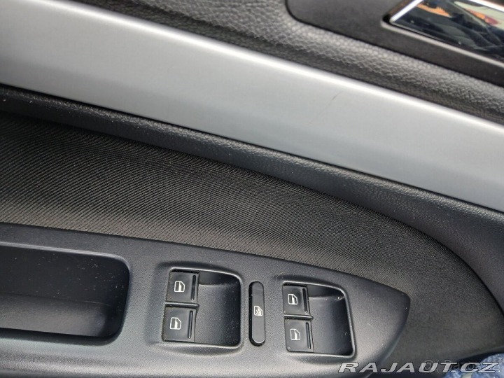 Škoda Octavia 2,0   II SCOUT TDi 1800