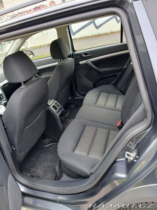 Škoda Octavia 2,0   II SCOUT TDi 1800