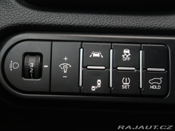 Kia XCeed 1.4T-GDI,103kW,CZ,1Maj,AT 2020