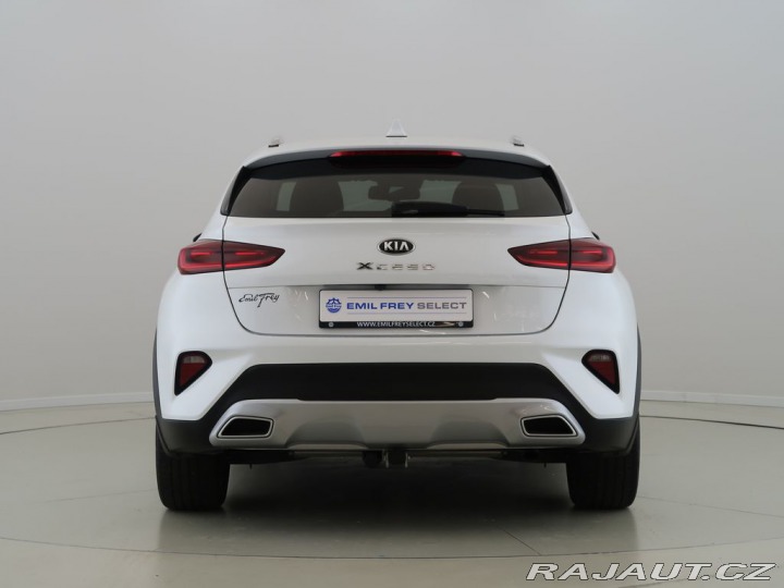Kia XCeed  1800