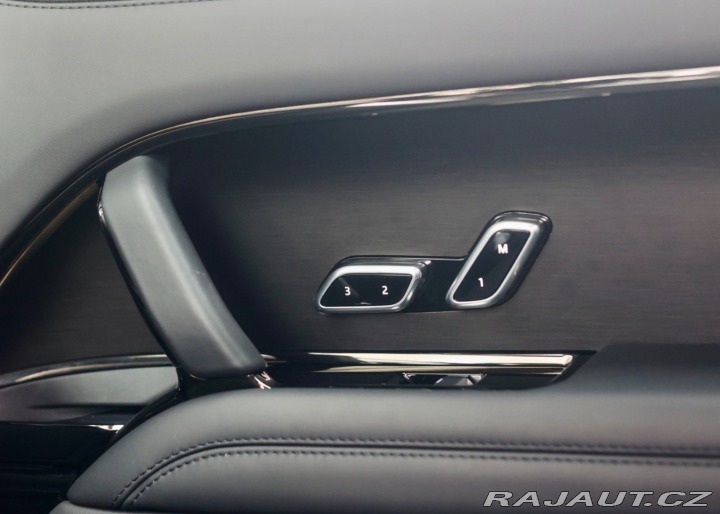 Land Rover Range Rover P550e SV | Panoráma - Ťa 2024