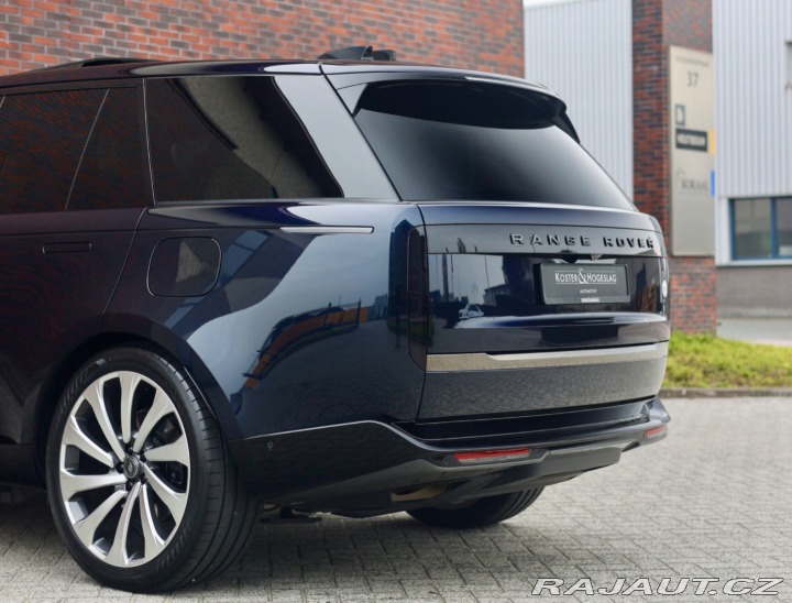 Land Rover Range Rover P550e SV | Panoráma - Ťa 2024