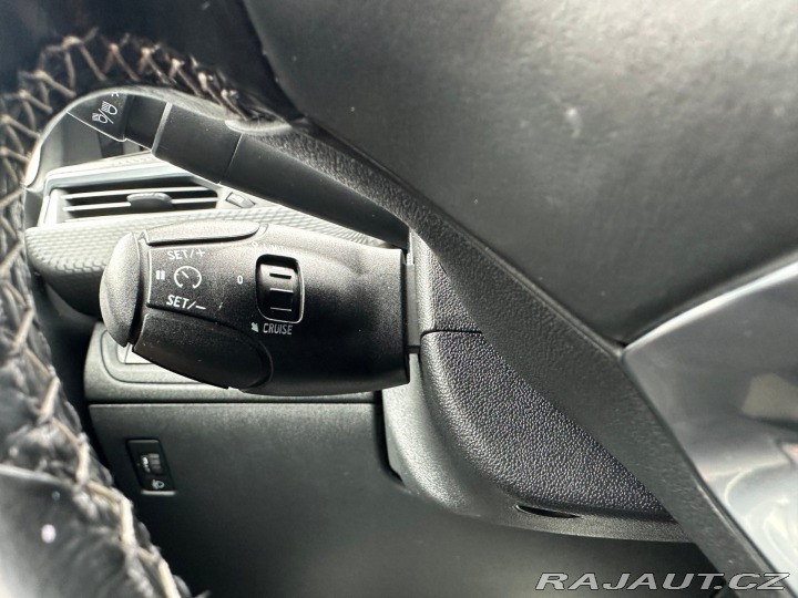 Peugeot 2008 1.6Hdi 88kw Allure 2017