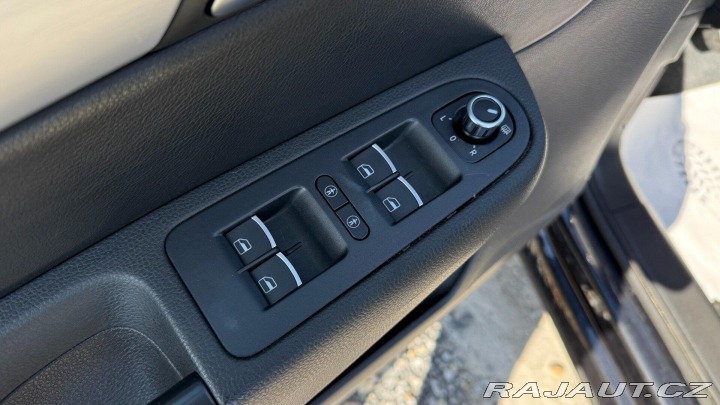 Volkswagen Sharan 1.4TSi 110kW *ALU*Xenon*N 2012